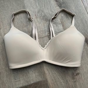 Aerie Wireless Bra in Sands/Beige